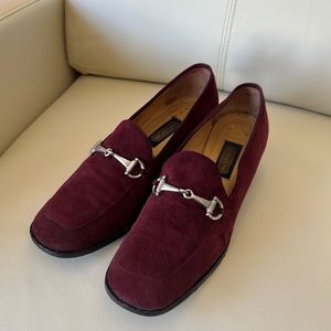 Coach Maroon Suede Heeled Loafers. Sz 7.5